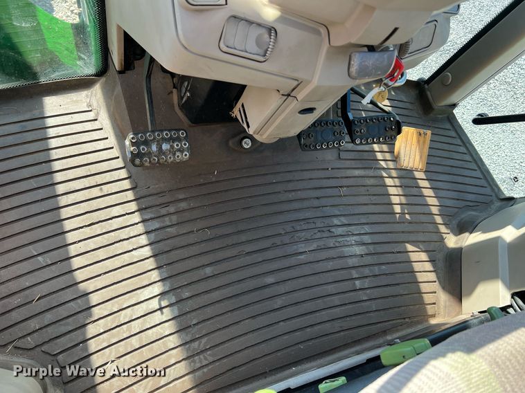 image for item II9117 2009 John Deere 6430  MFWD tractor