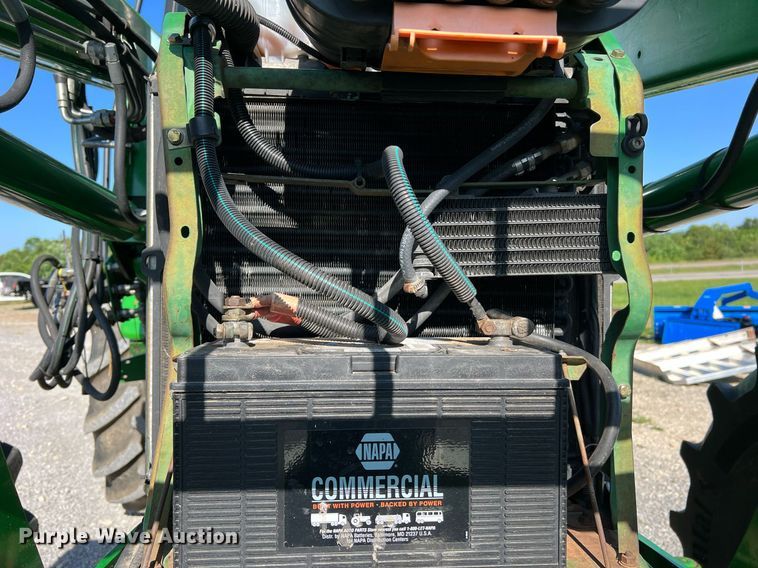 image for item II9117 2009 John Deere 6430  MFWD tractor