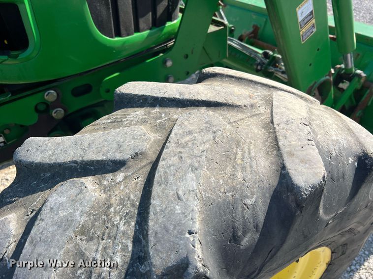 image for item II9117 2009 John Deere 6430  MFWD tractor