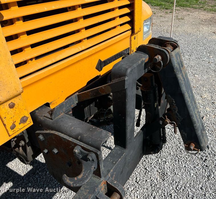 image for item II9118 2001 International 4900  dump truck