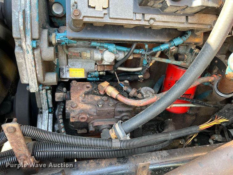 image for item II9118 2001 International 4900  dump truck