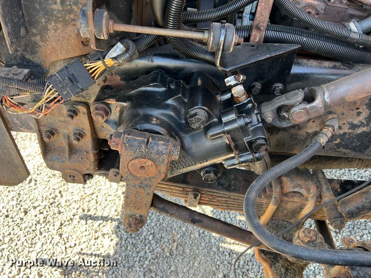 image for item II9118 2001 International 4900  dump truck