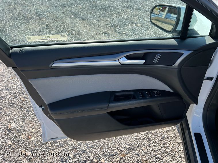 image for item II9119 2014 Ford Fusion