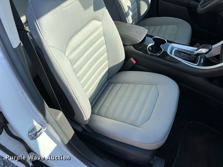 image for item II9119 2014 Ford Fusion