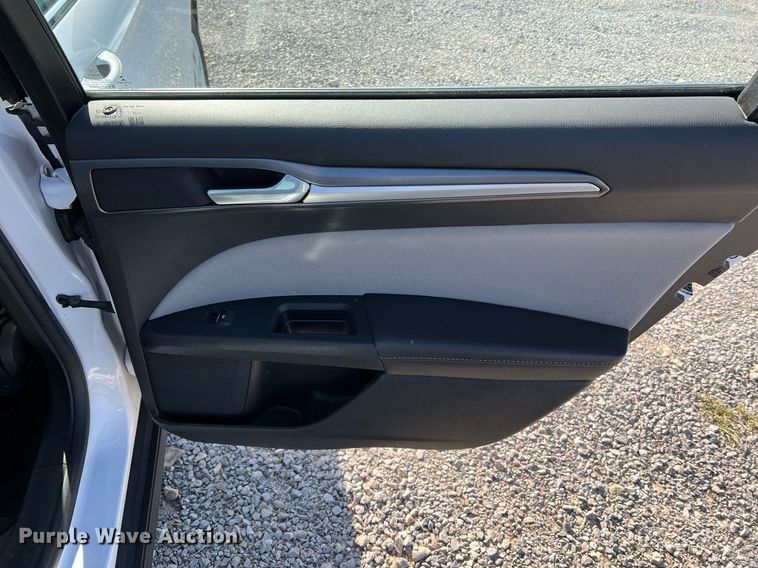 image for item II9119 2014 Ford Fusion