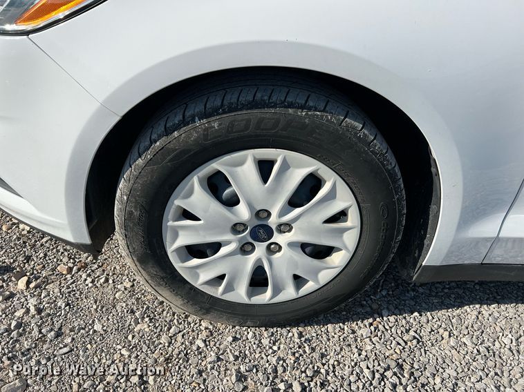 image for item II9119 2014 Ford Fusion