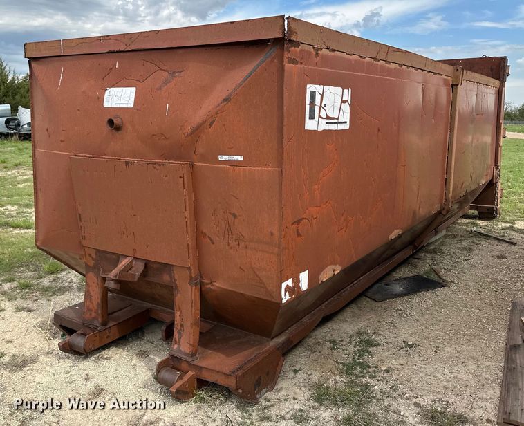 image for item JD9104 Roll-off dumpster