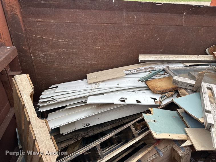 image for item JD9105 Roll-off dumpster