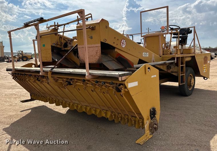 image for item JD9106 Flaherty K  chip spreader