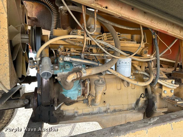 image for item JD9106 Flaherty K  chip spreader