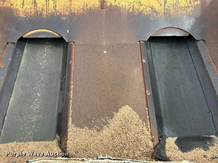 image for item JD9106 Flaherty K  chip spreader