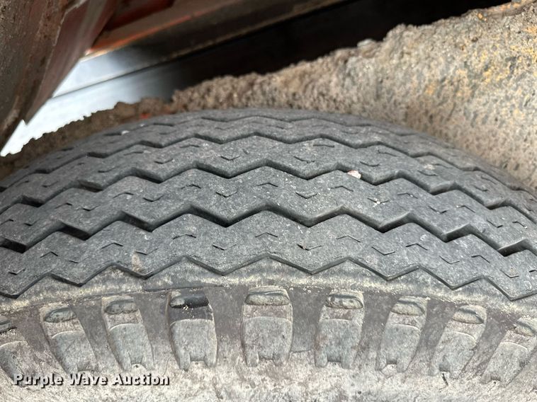 image for item JD9106 Flaherty K  chip spreader