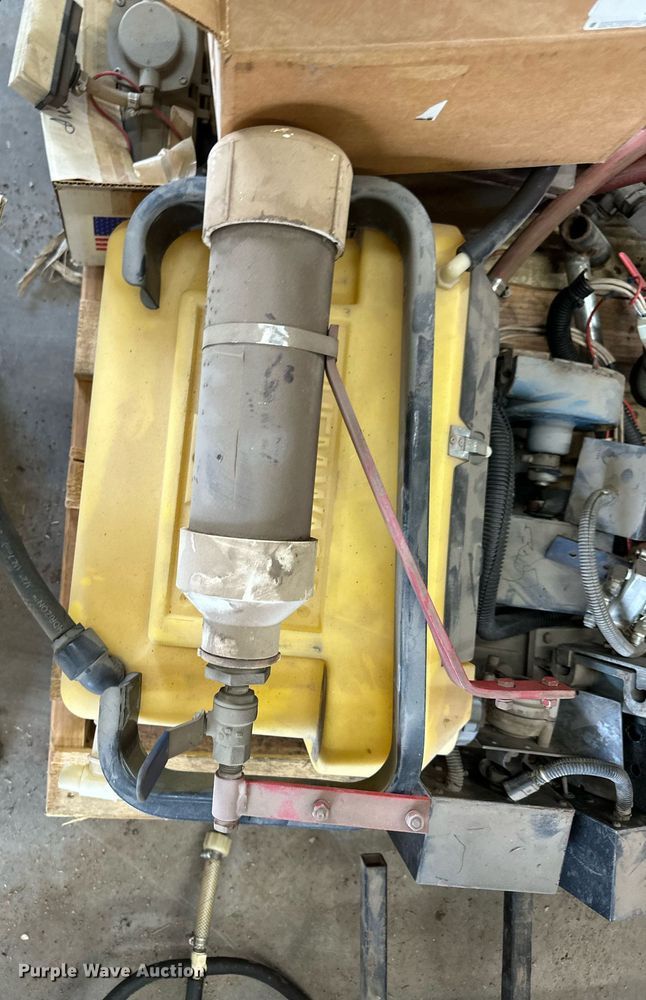 image for item JD9108 Sprayer parts