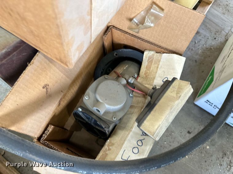 image for item JD9108 Sprayer parts