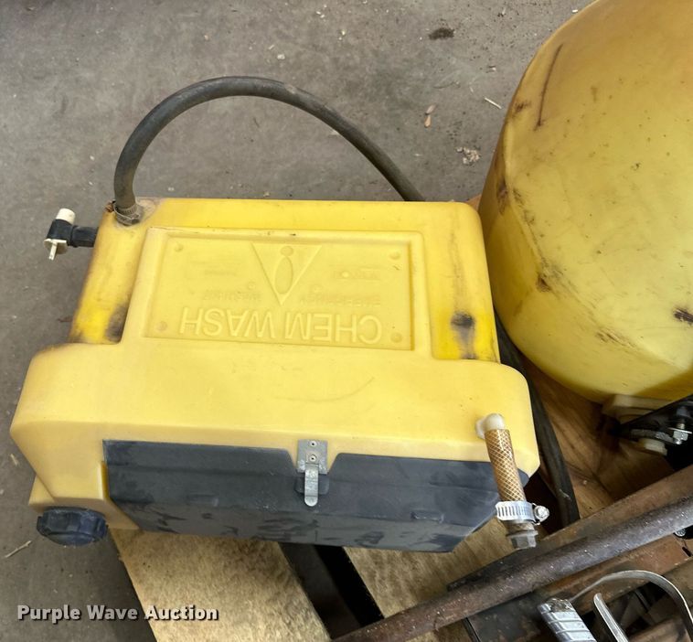 image for item JD9108 Sprayer parts