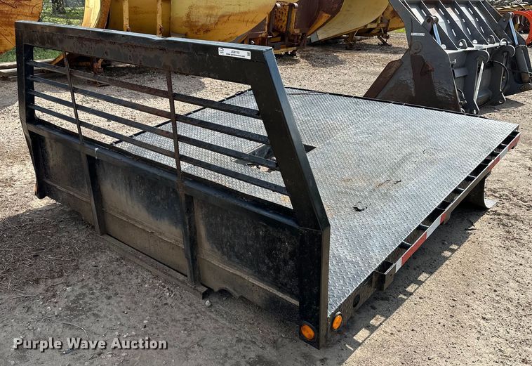 image for item JD9110 Flatbed