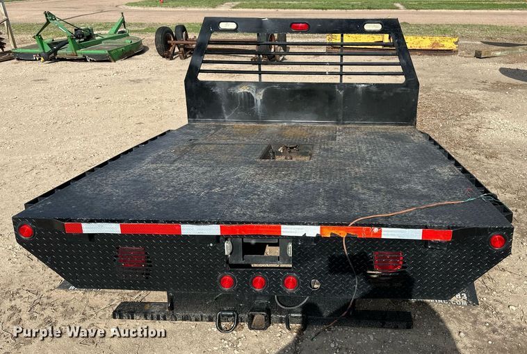 image for item JD9110 Flatbed