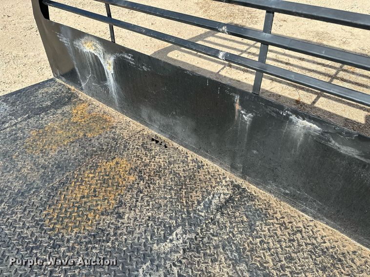 image for item JD9110 Flatbed