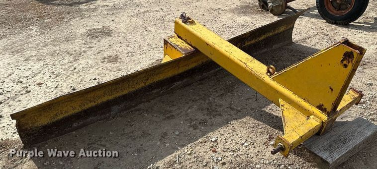 image for item JD9111 10'W blade