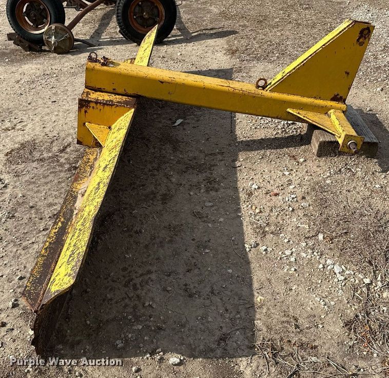 image for item JD9111 10'W blade