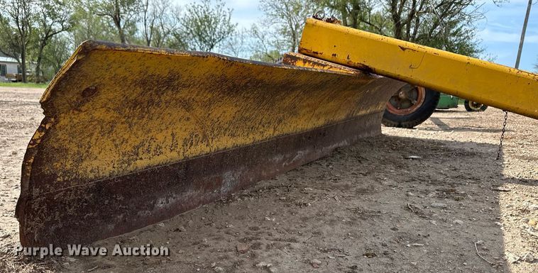 image for item JD9111 10'W blade