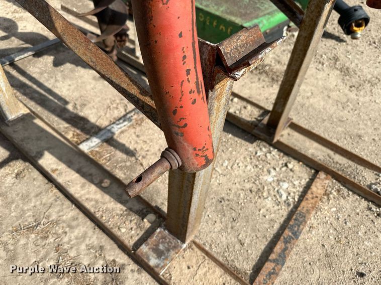 image for item JD9114 Three point auger