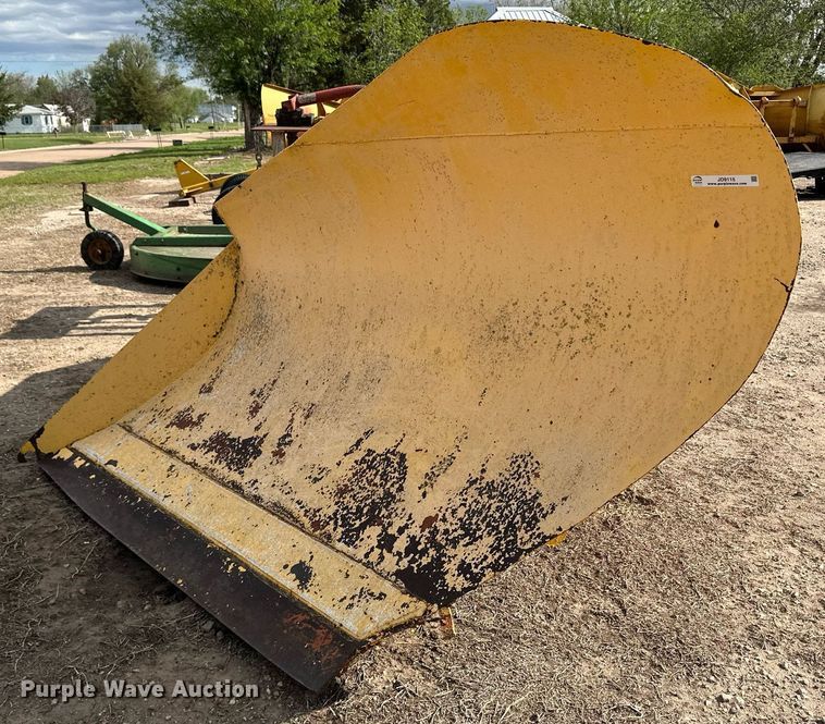 image for item JD9115 V-plow