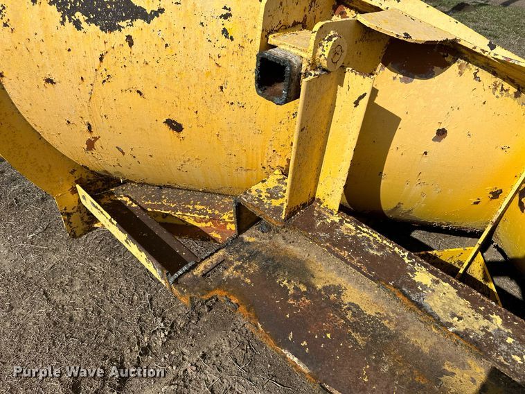 image for item JD9115 V-plow