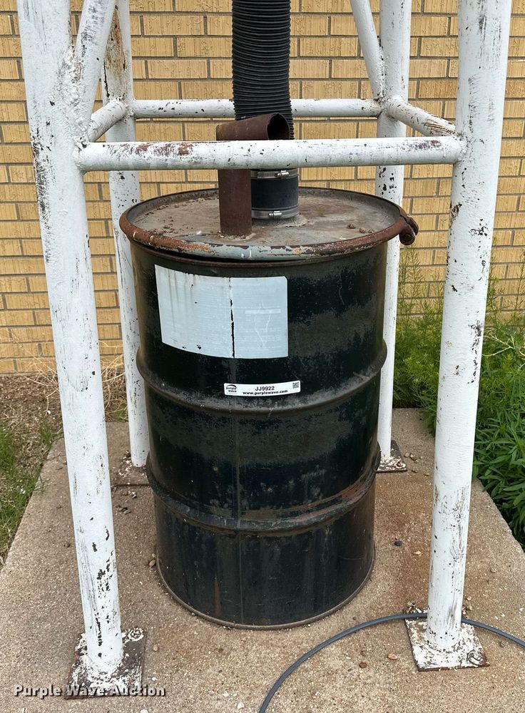 image for item JJ9922 Cyclone  dust collector