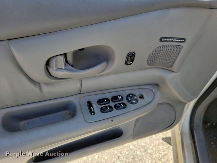 image for item JO9162 2001 Buick Century Custom