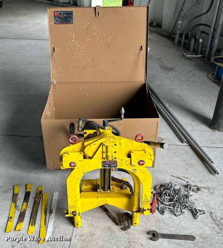 image for item KL9039 Wachs S6  guillotine saw