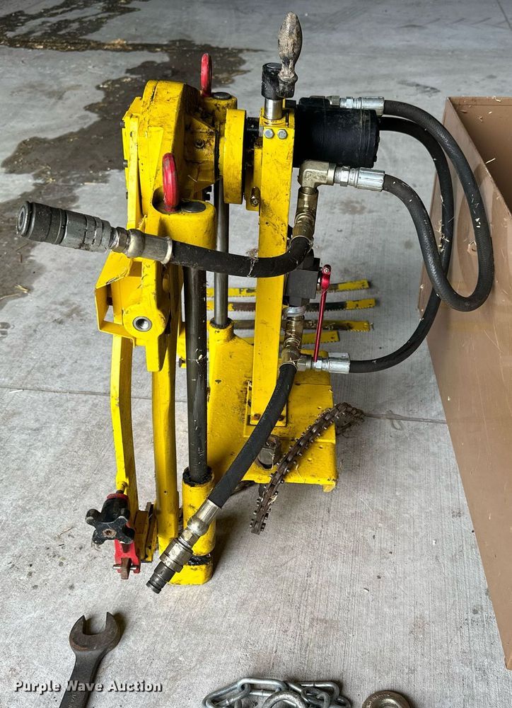 image for item KL9039 Wachs S6  guillotine saw