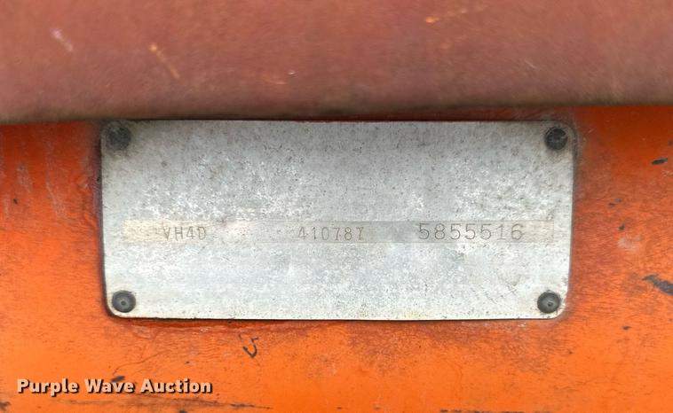 image for item KL9040 Ditch Witch 2300  trencher