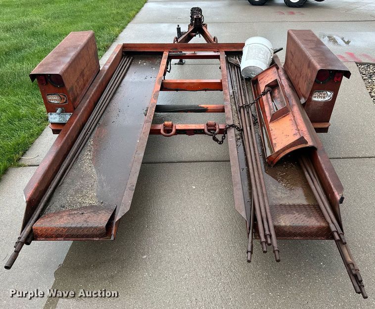 image for item KL9040 Ditch Witch 2300  trencher