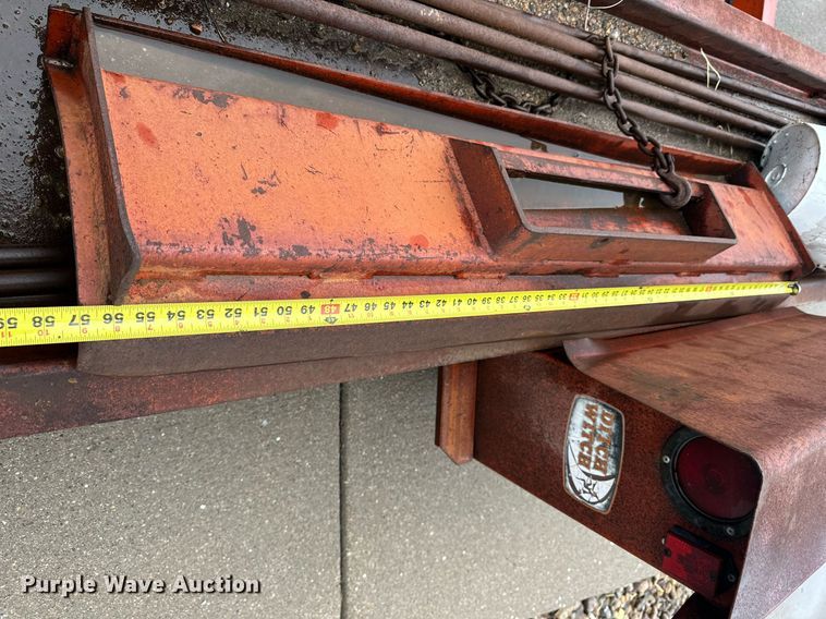 image for item KL9040 Ditch Witch 2300  trencher