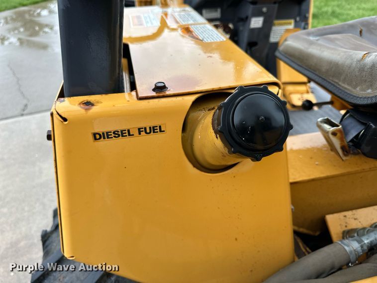 image for item KL9041 1995 Case 660  trencher