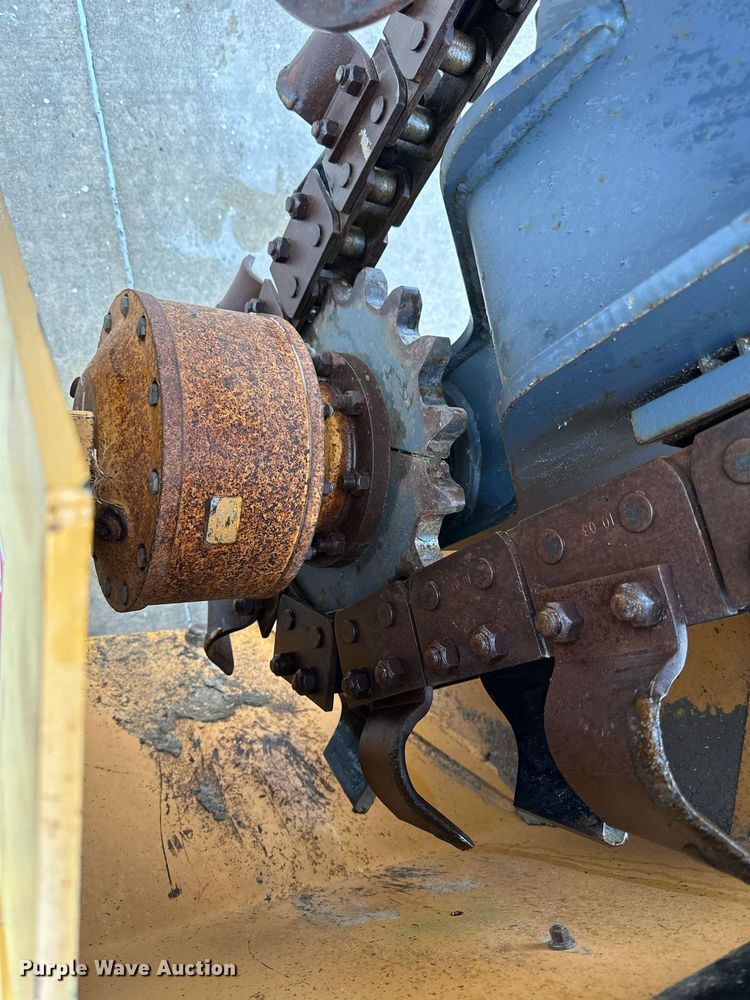 image for item KL9041 1995 Case 660  trencher