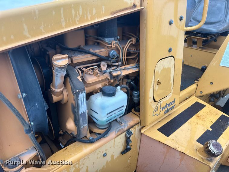 image for item KL9041 1995 Case 660  trencher