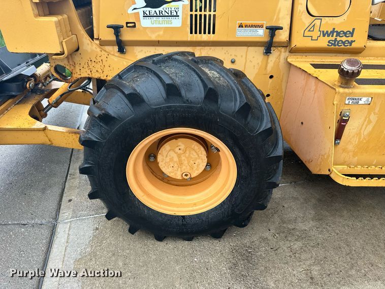 image for item KL9041 1995 Case 660  trencher