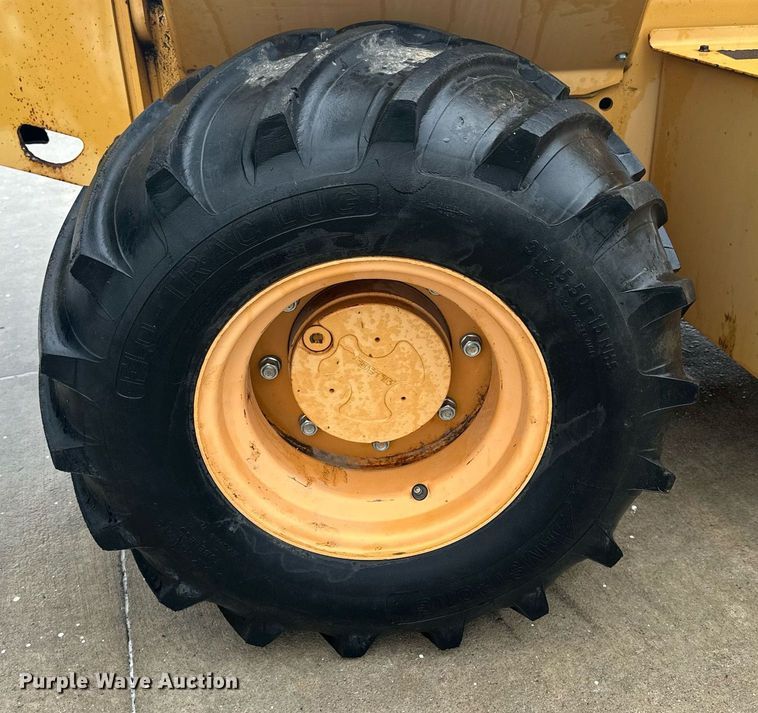 image for item KL9041 1995 Case 660  trencher