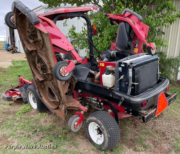 image for item KM9924 2014 Toro Groundmaster 5900  lawn mower