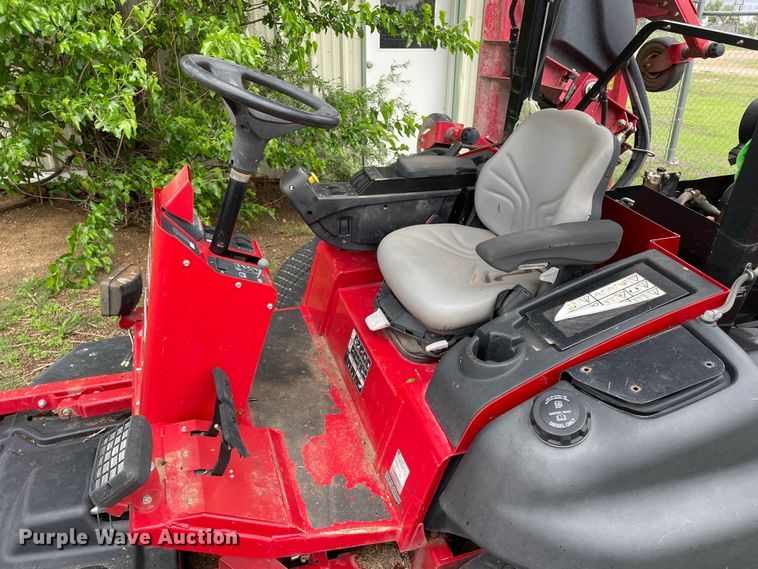 image for item KM9924 2014 Toro Groundmaster 5900  lawn mower