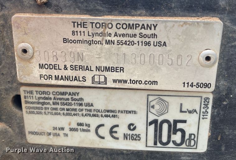 image for item KM9926 2004 Toro Groundsmaster 3500-D  lawn mower