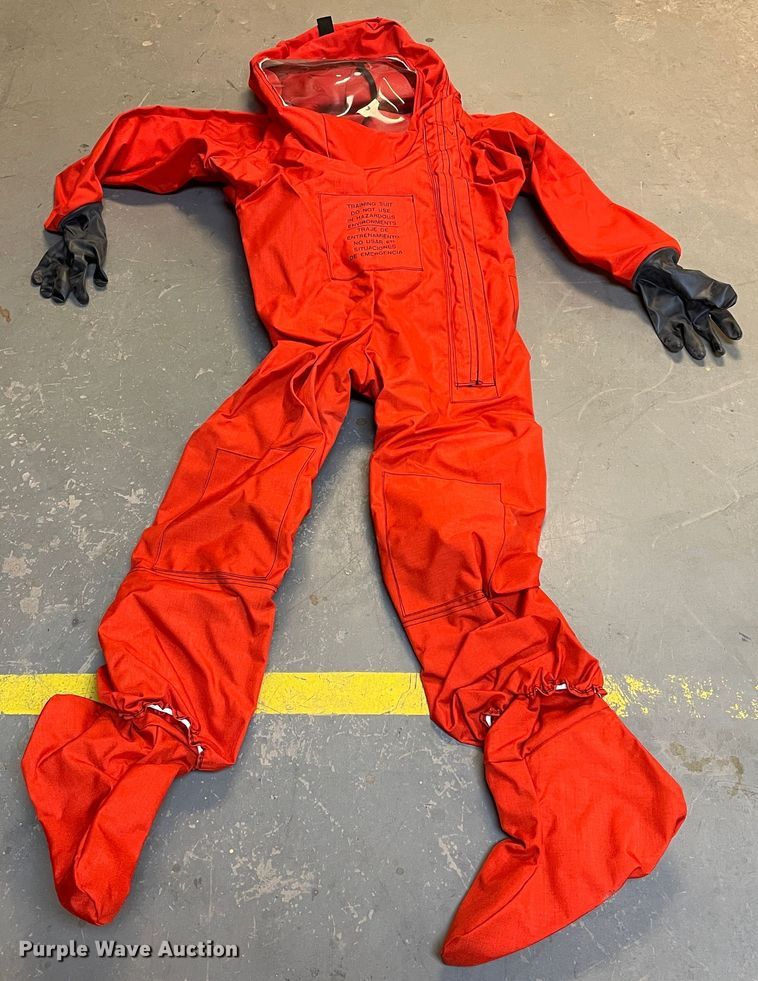 image for item KM9928 Tyvek  protective safety apparel