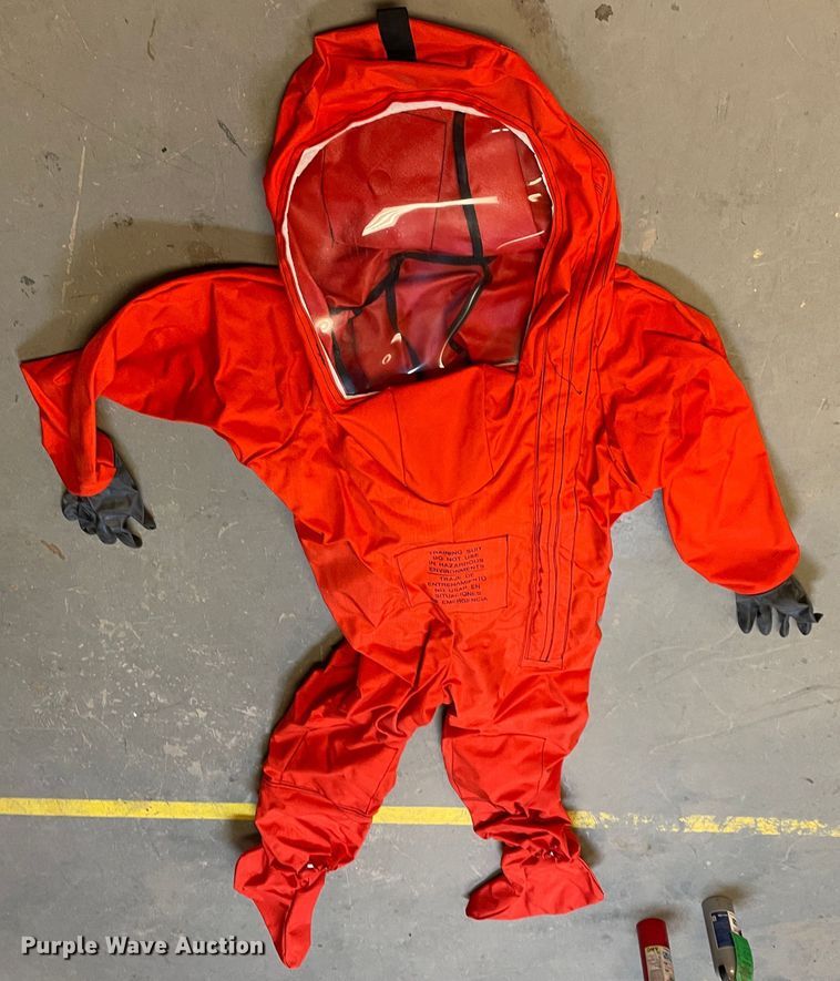 image for item KM9928 Tyvek  protective safety apparel