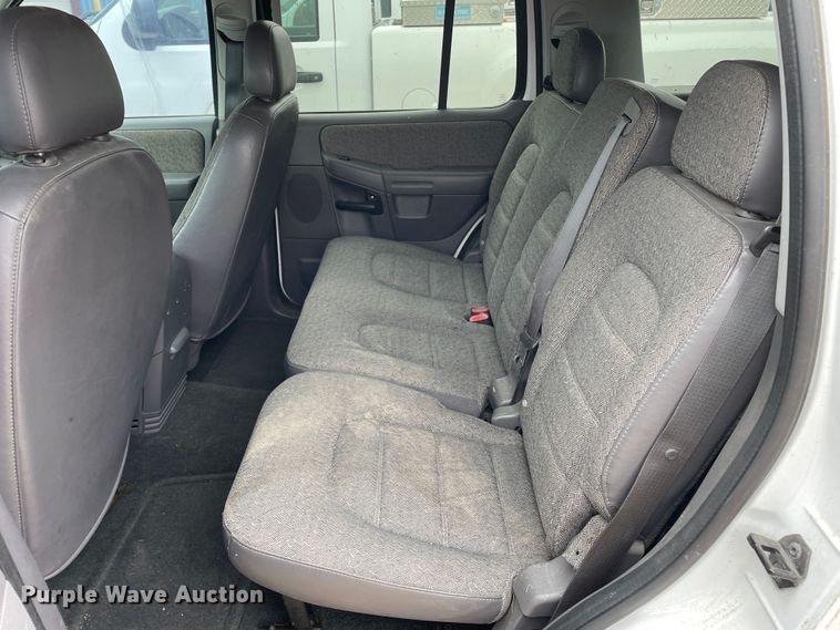image for item KM9930 2005 Ford Explorer  SUV