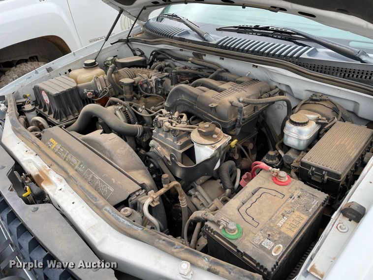 image for item KM9930 2005 Ford Explorer  SUV