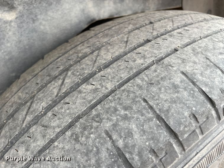 image for item KM9930 2005 Ford Explorer  SUV