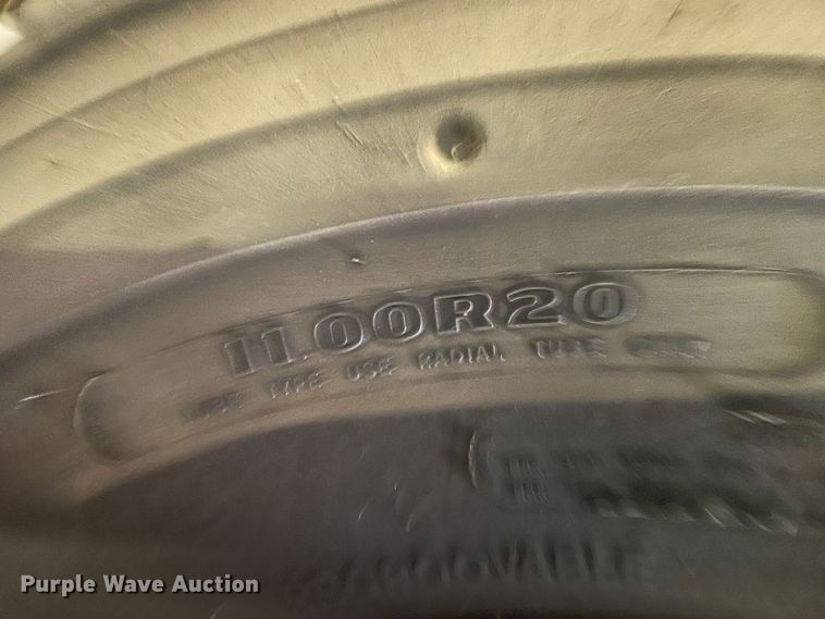 image for item KM9931 1982 Ford C8000  pumper fire truck