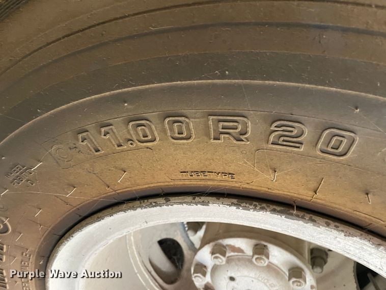 image for item KM9931 1982 Ford C8000  pumper fire truck